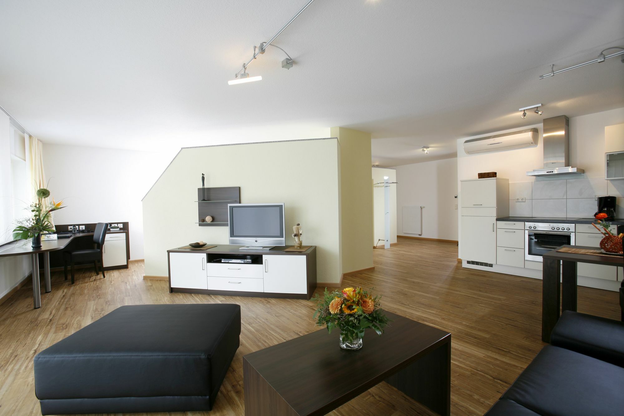 Serviced Apartments Kurpfalzhof Oftersheim 外观 照片